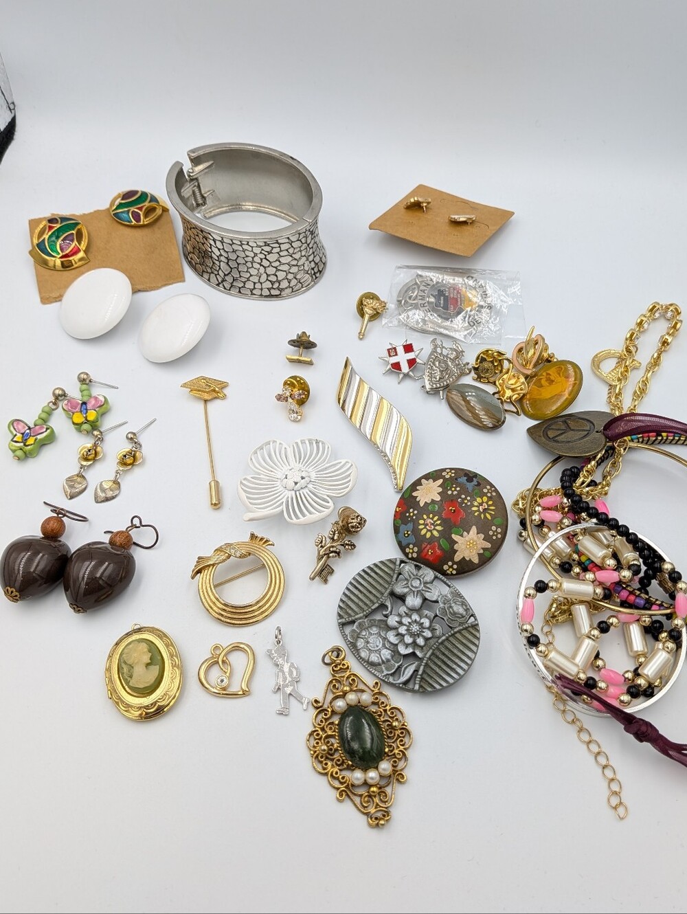 Vintage lot of jewelry for resellers